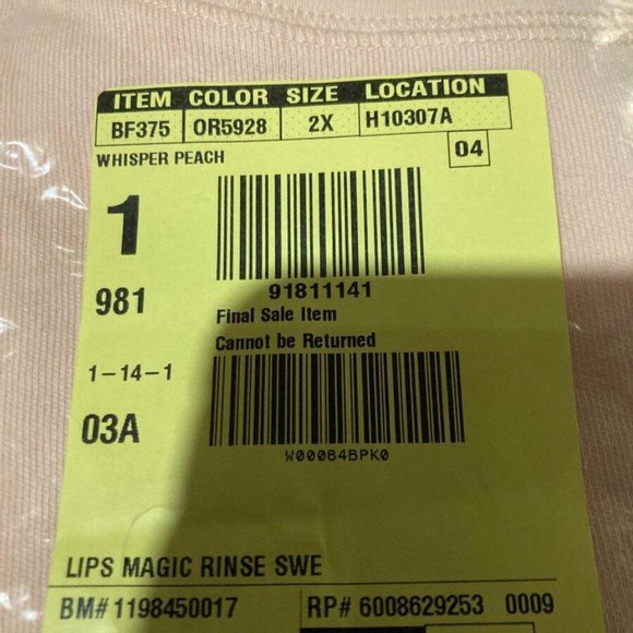 J Crew BF375 NWT Woman's Plus Size 2X Magic Rinse Sweatshirt in Kiss Print - Picture 3 of 6